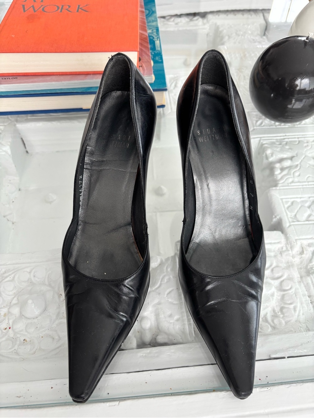 Stuart Weitzman Black Pointed Leather Pumps - Sleek Heels